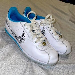 1972 vintage blue nike cortez’s